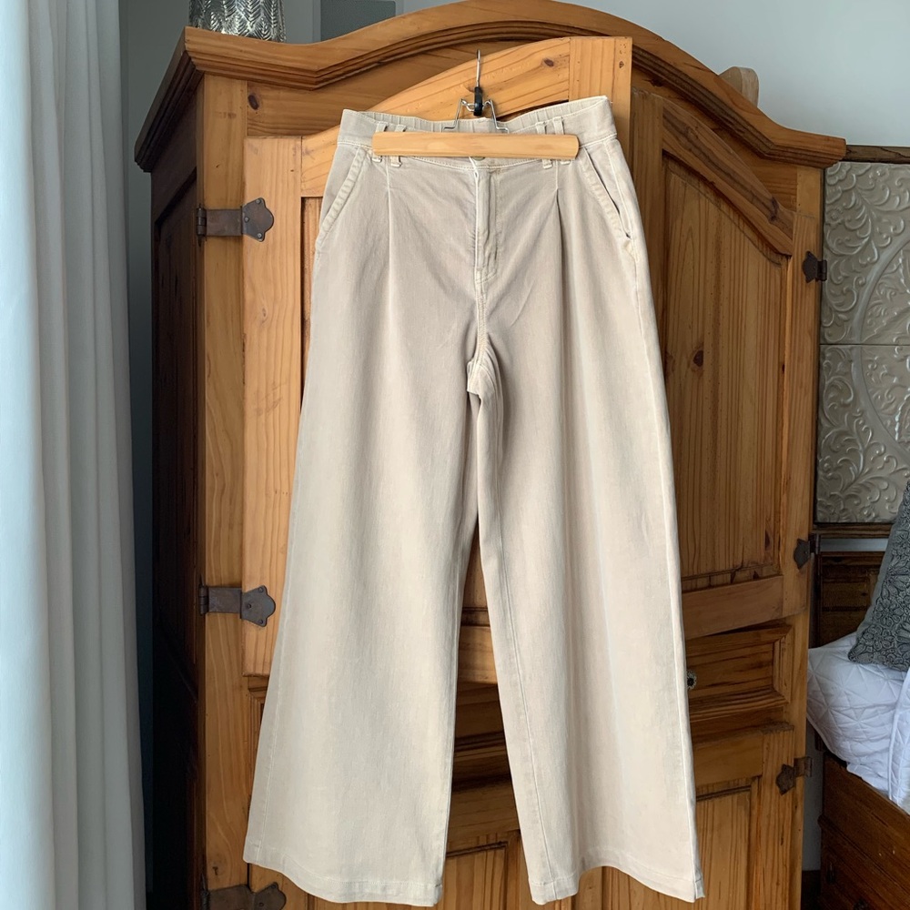 American Eagle Outfitters Tan Stretch Wide Leg Pants